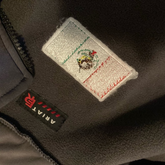 Selling Ariat jacket - Picture 2 of 4